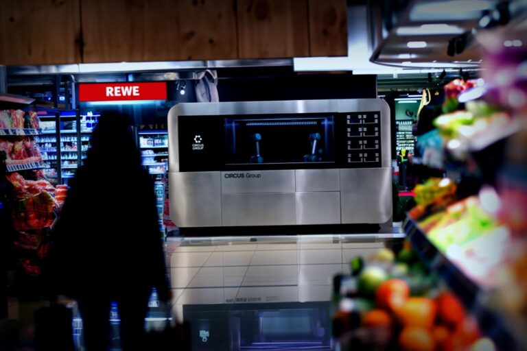 REWE West startet mit KI-Roboter: Autonome Essensversorgung in Supermärkten