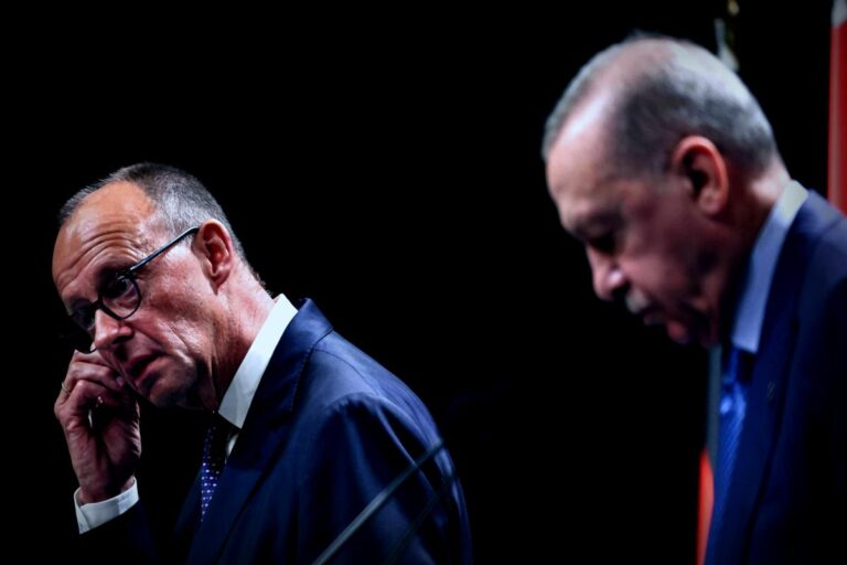 Konfrontation zwischen Merz und Erdogan: Machtspiele vor der Kamera