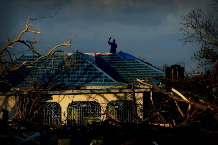 Hurrikan „Melissa“: Die Zahl der Opfer steigt auf 50 — Bermuda bereitet sich vor