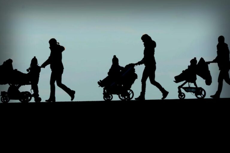 Mütterrente: Arbeitgeberchef spricht sich gegen Erweiterung aus