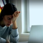 Lisas Gehalt: 6800 Euro im Monat, doch sie ist unzufrieden