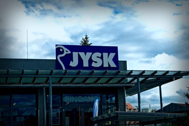 Skandinavische Gemütlichkeit: MAALTHE von Jysk bringt Hygge in dein Zuhause