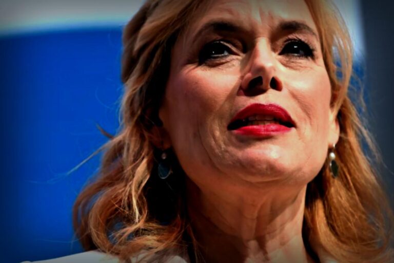 Bundestagspräsidentin Klöckner verteidigt Kanzler Merz gegen Kritik bezüglich des Stadtbildes