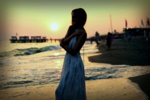 Helmi (53) hat die Niederlande hinter sich gelassen und ein neues Leben angefangen