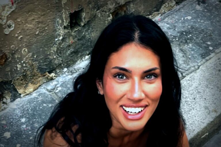 La’Tecia Thomas: Eine Kurvenkönigin wird zum Symbol der Body Positivity