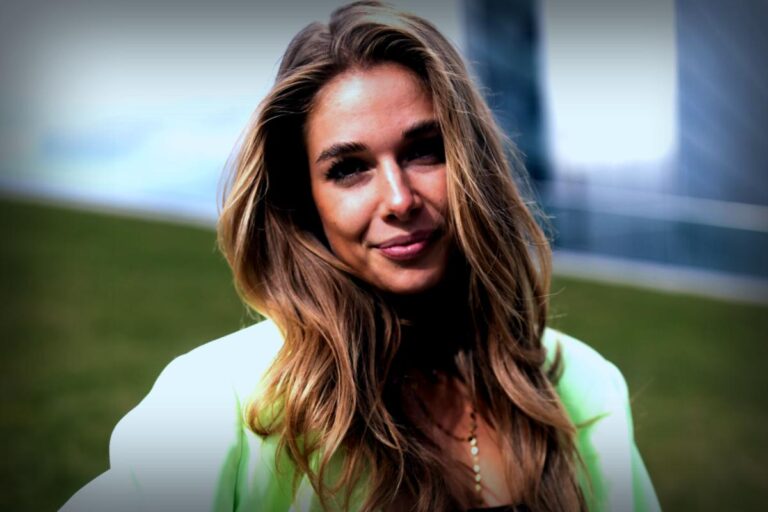 Lola Weippert teilt ungewöhnliche Vorsätze für 2025