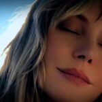 Heidi Klum zeigt mit 52 Jahren ihre Strandfigur und genießt die Sonne