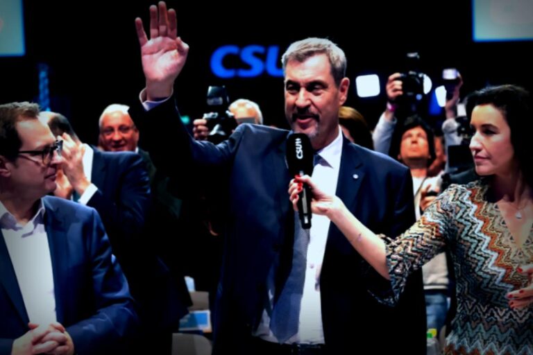 CSU-Parteitag: Söder bleibt Chef, aber die Stimmung ist gedämpft