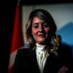 Hat Melanie Joly überhaupt die Stellantis-Verträge gelesen?