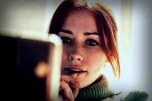 Das Gehirn verhält sich wie ein stillgelegtes Gleis: Marc Tadié über Smartphone-Nutzung