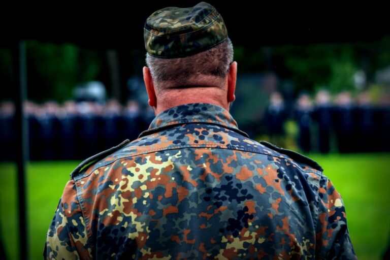 Eklat auf Weihnachtsfeier der Bundeswehr: Kommandeur muss gehen