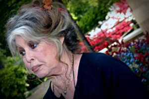 „Weiß nicht, wer die Fake-News verbreitet hat“: Brigitte Bardot wehrt sich gegen falsche Todesmeldungen